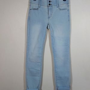 Size 4 Nine West Light washed Jeans